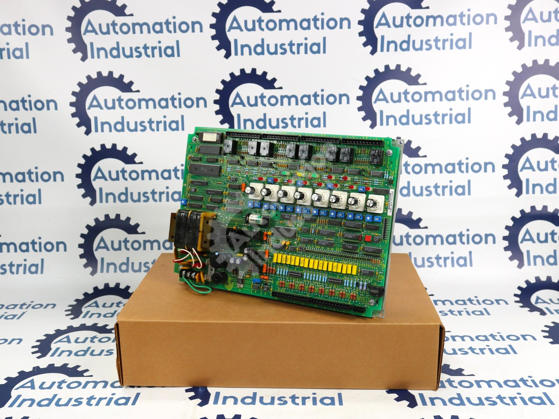 05-1000-697 By Schneider Electric SCX920 Infinity Control Main Control Board