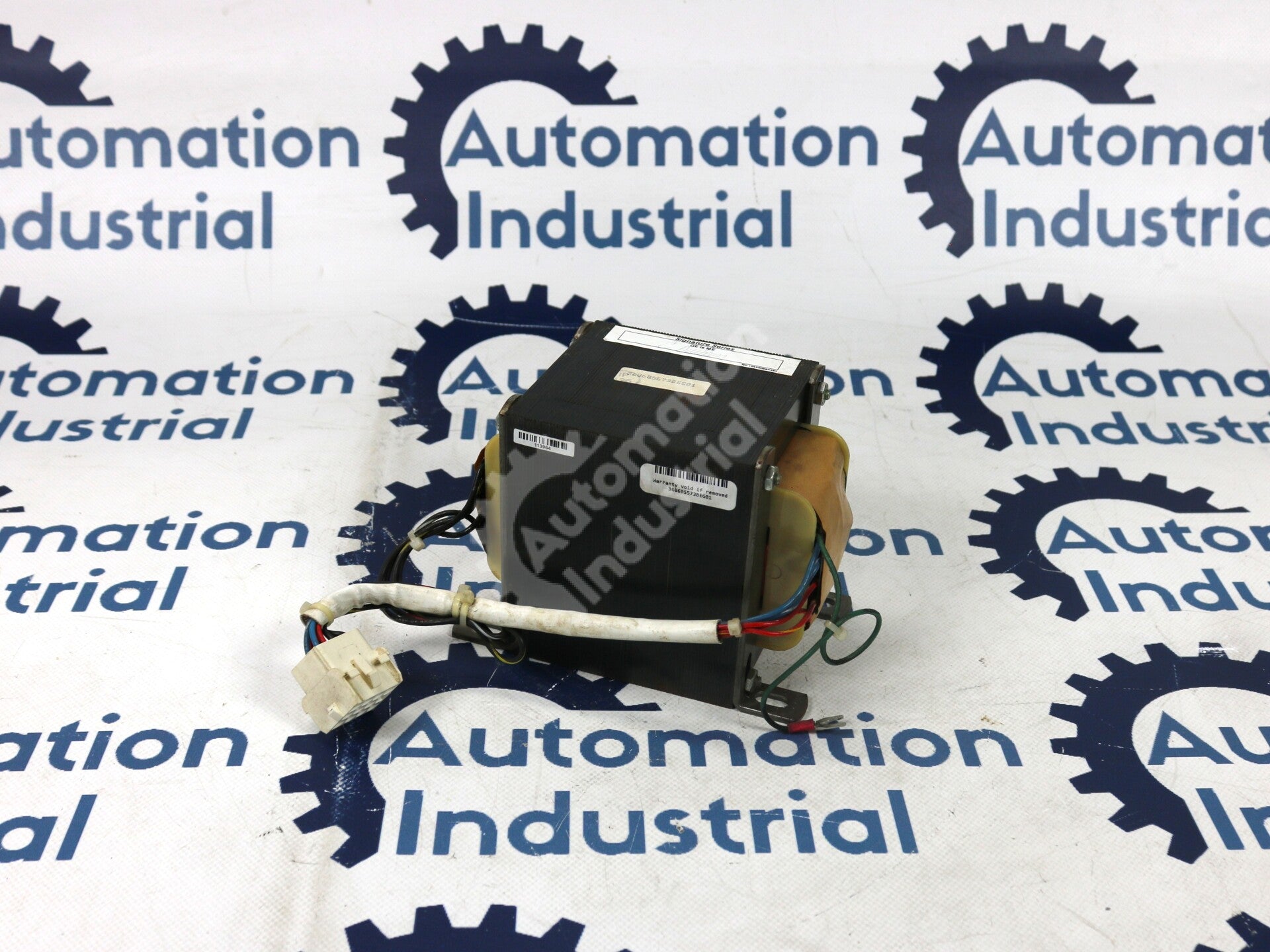 36B605573BEG01 By General Electric 104X156CA028 Dry-Type Current Transformer
