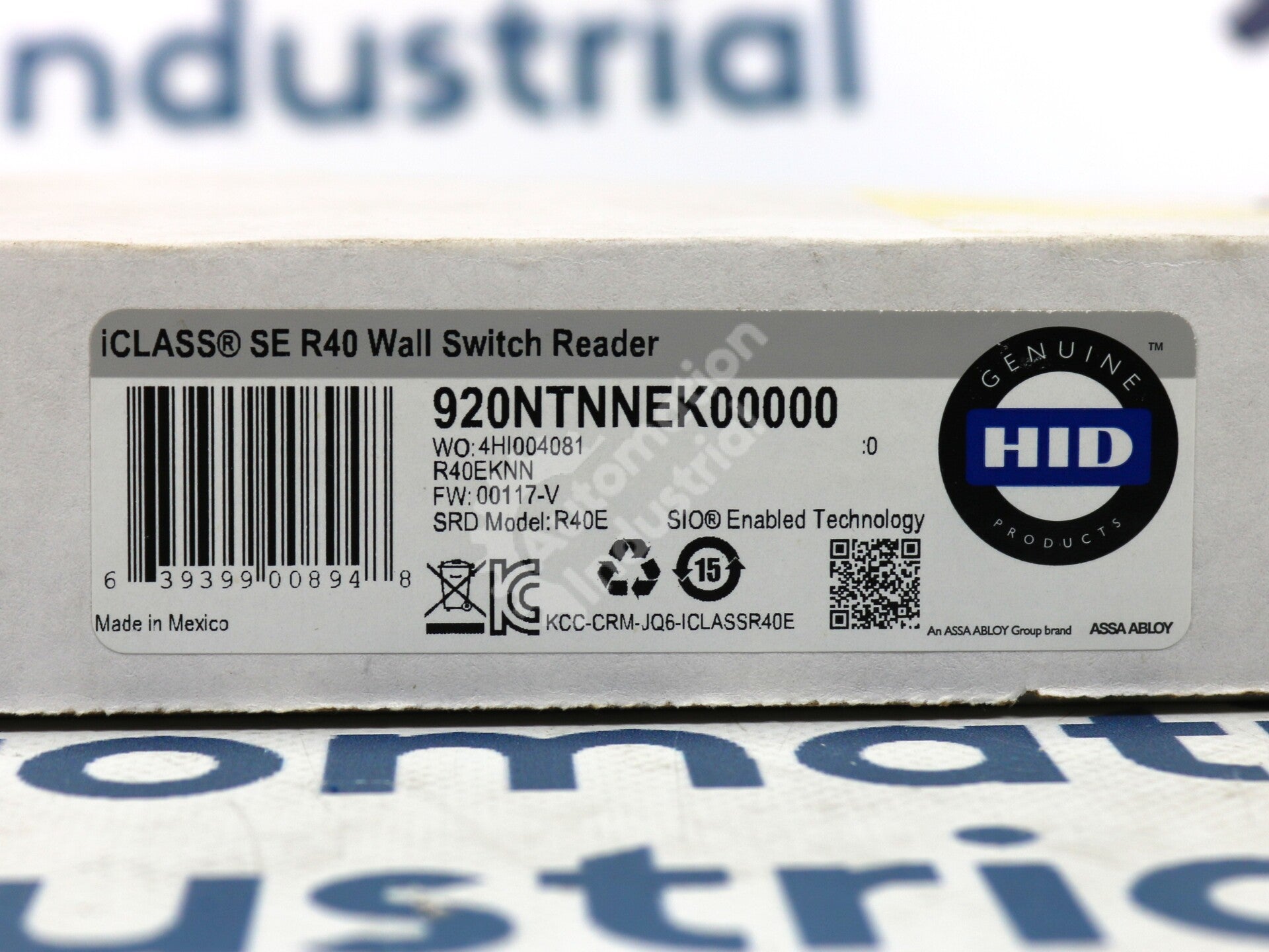 920NTNNEK00000 By HID Global iCLASS SE R40 Wall Switch Reader NSFP
