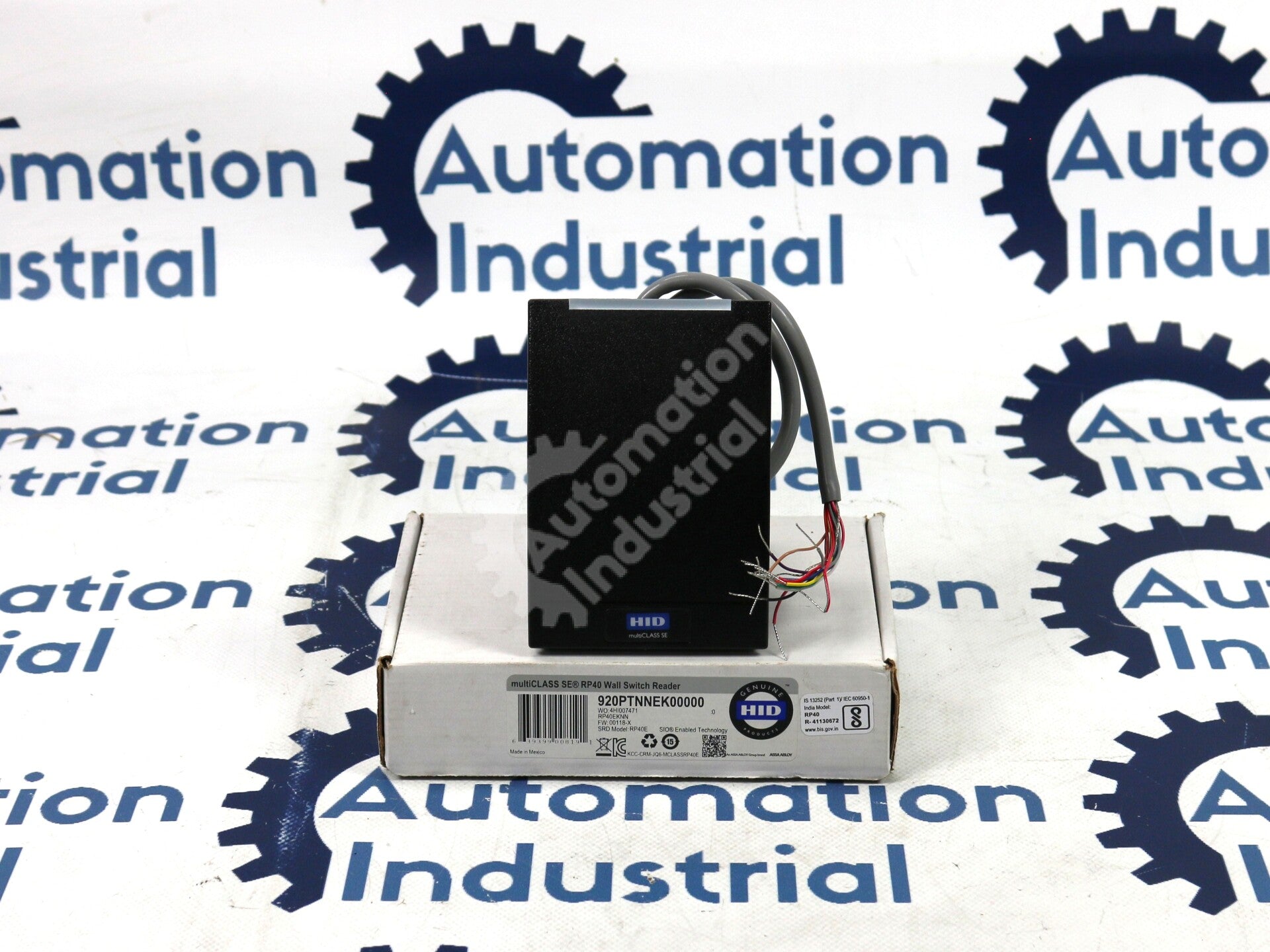 920PTNNEK00000 By HID Global multiCLASS SE RP40 Wall Swtich Reader NSFP