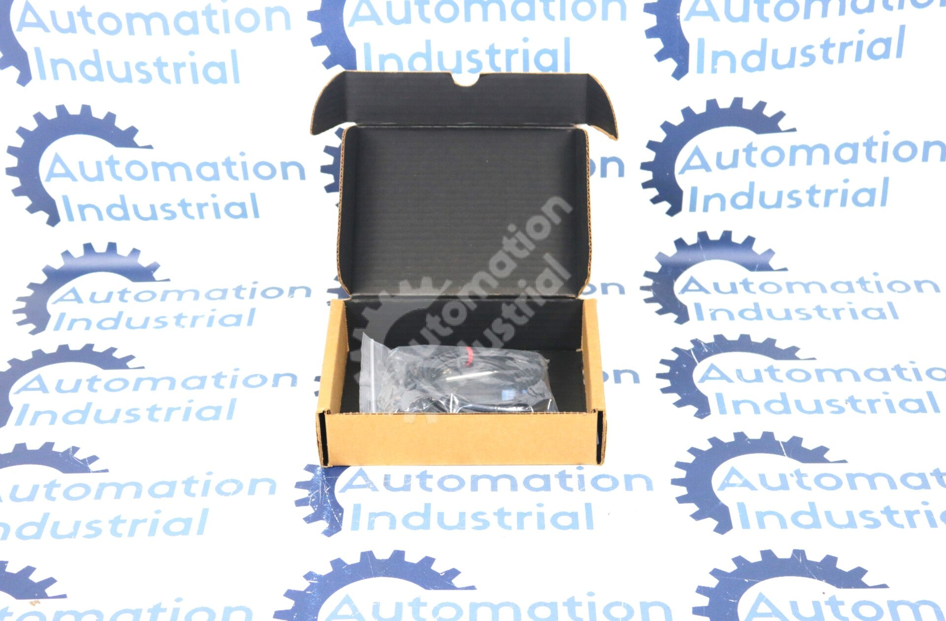 AT3-004 By Keyence Proximity Sensor AT3 Series New Surplus Factory Package