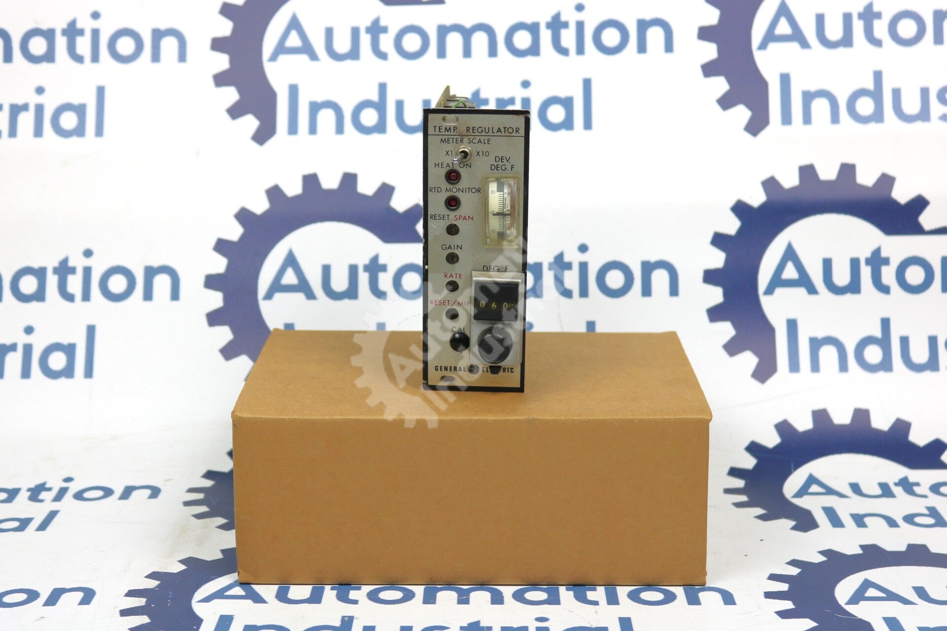 IC3622GTRD2A By General Electric IC3622GTRD 0-999 Degrees Temperature Regulator