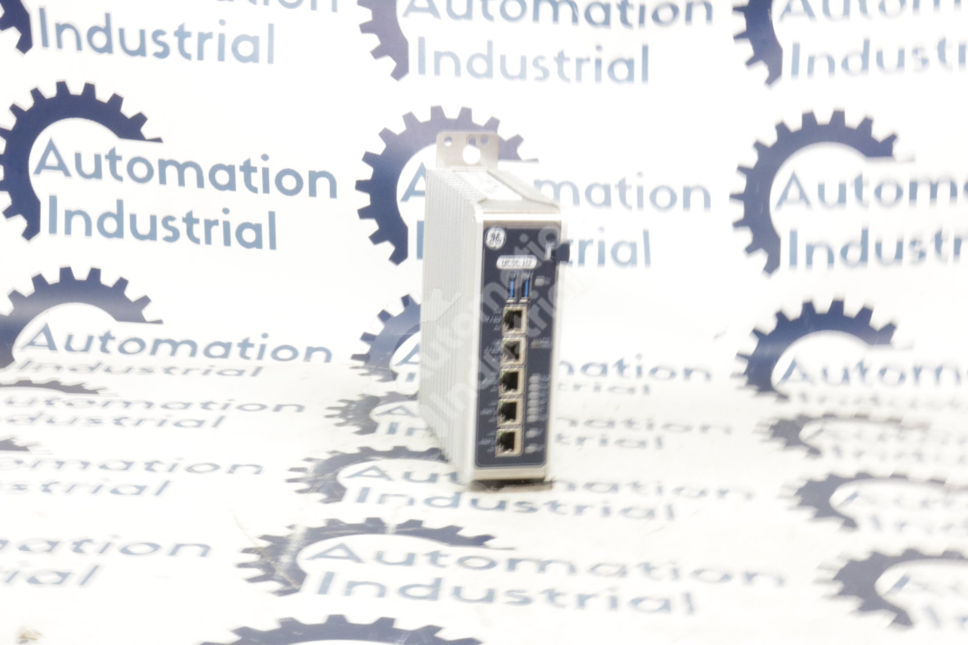 IS420UCSCH2A By General Electric 28V 1.1Amp High-Performance Controller Module
