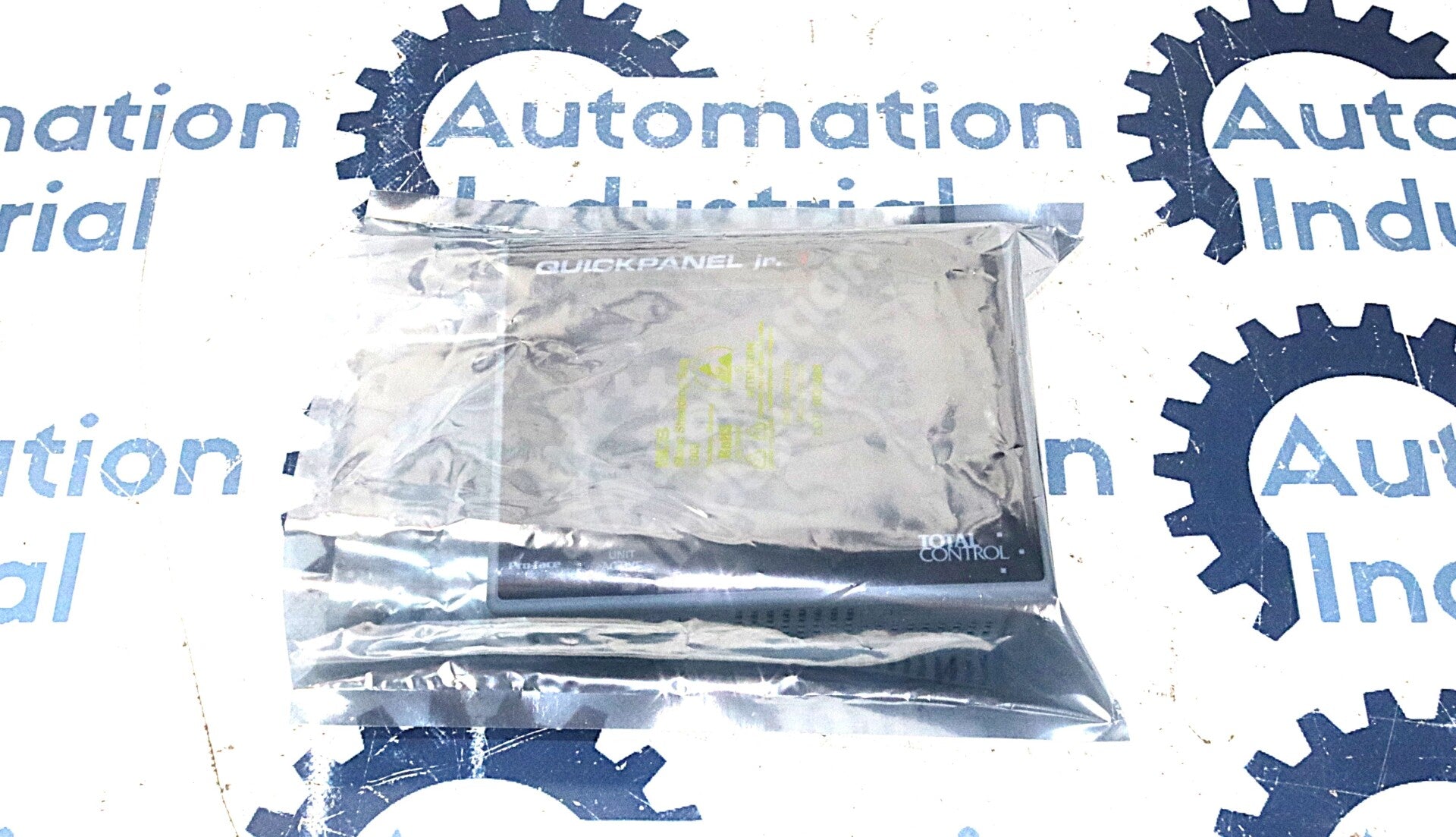 QPK2D100S2P By GE Fanuc GP370-SC31-24V 24VDC .8Amp 5.7 Inch LCD Touchscreen NSNB