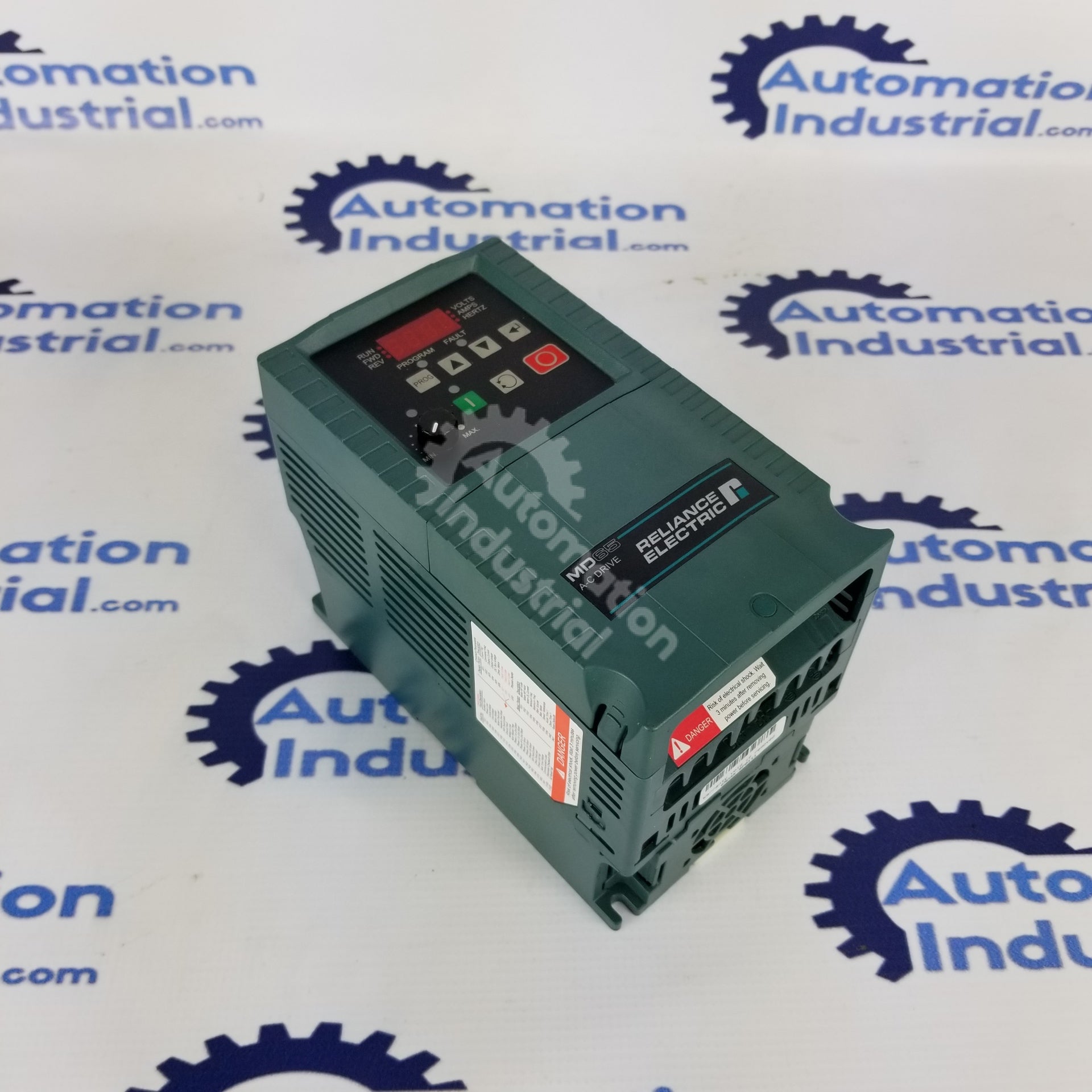 Reliance Electric MD60 6MDAN-8P0111 230VAC 2HP Drive