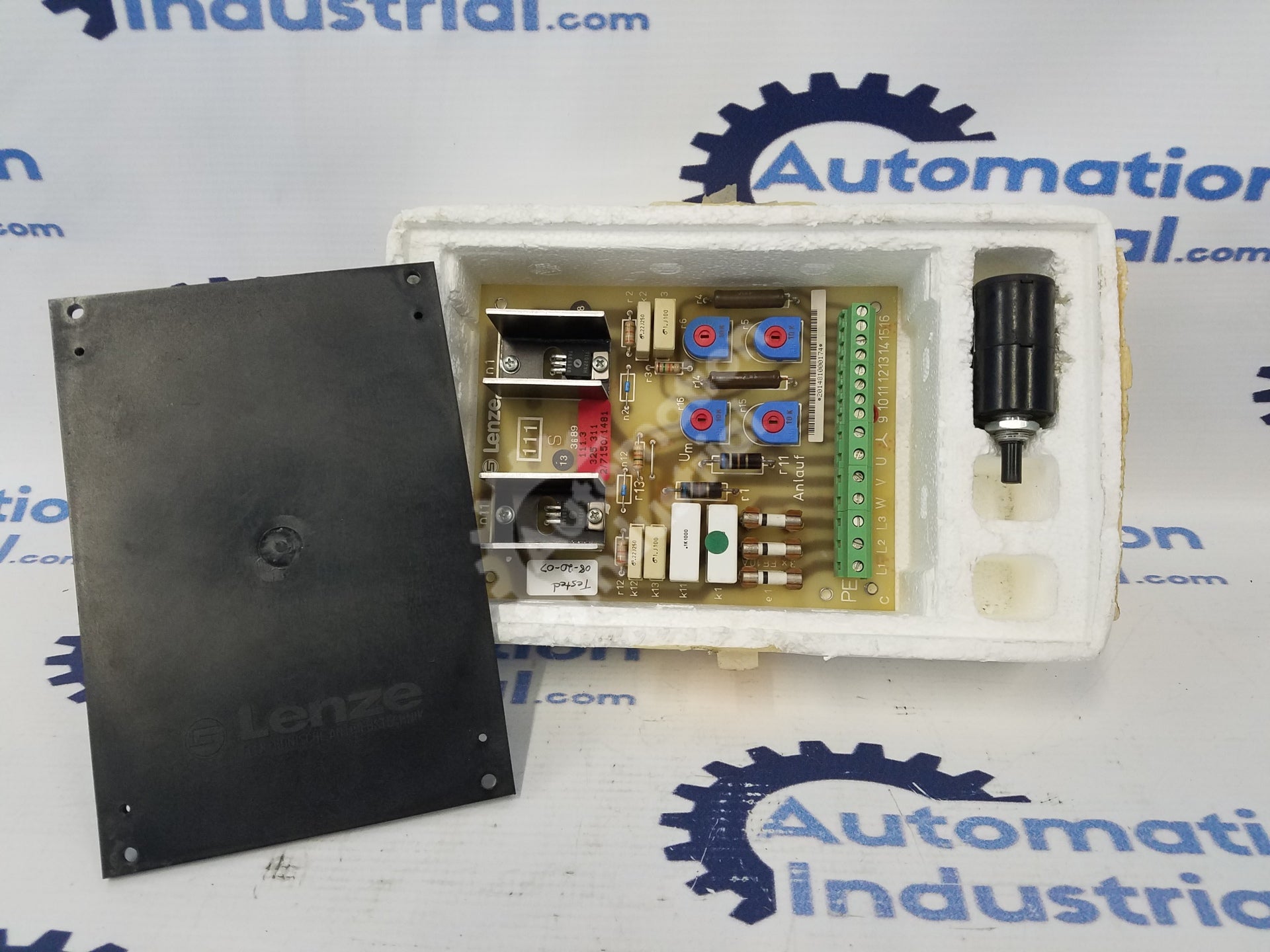 Lenze 2.7110.1681 111.3E Inverter Drive 306704
