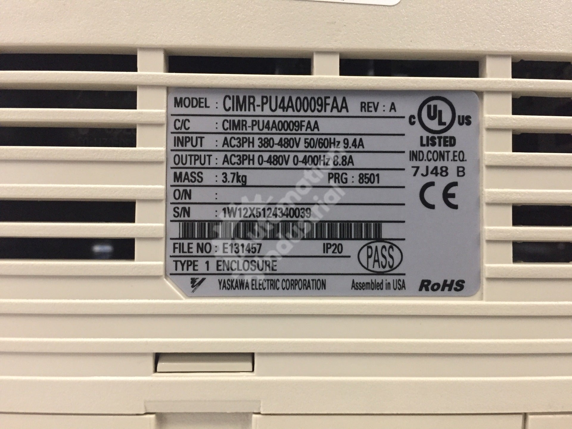 Yaskawa CIMR-PU4A0009FAA P1000 VFD AC Drive